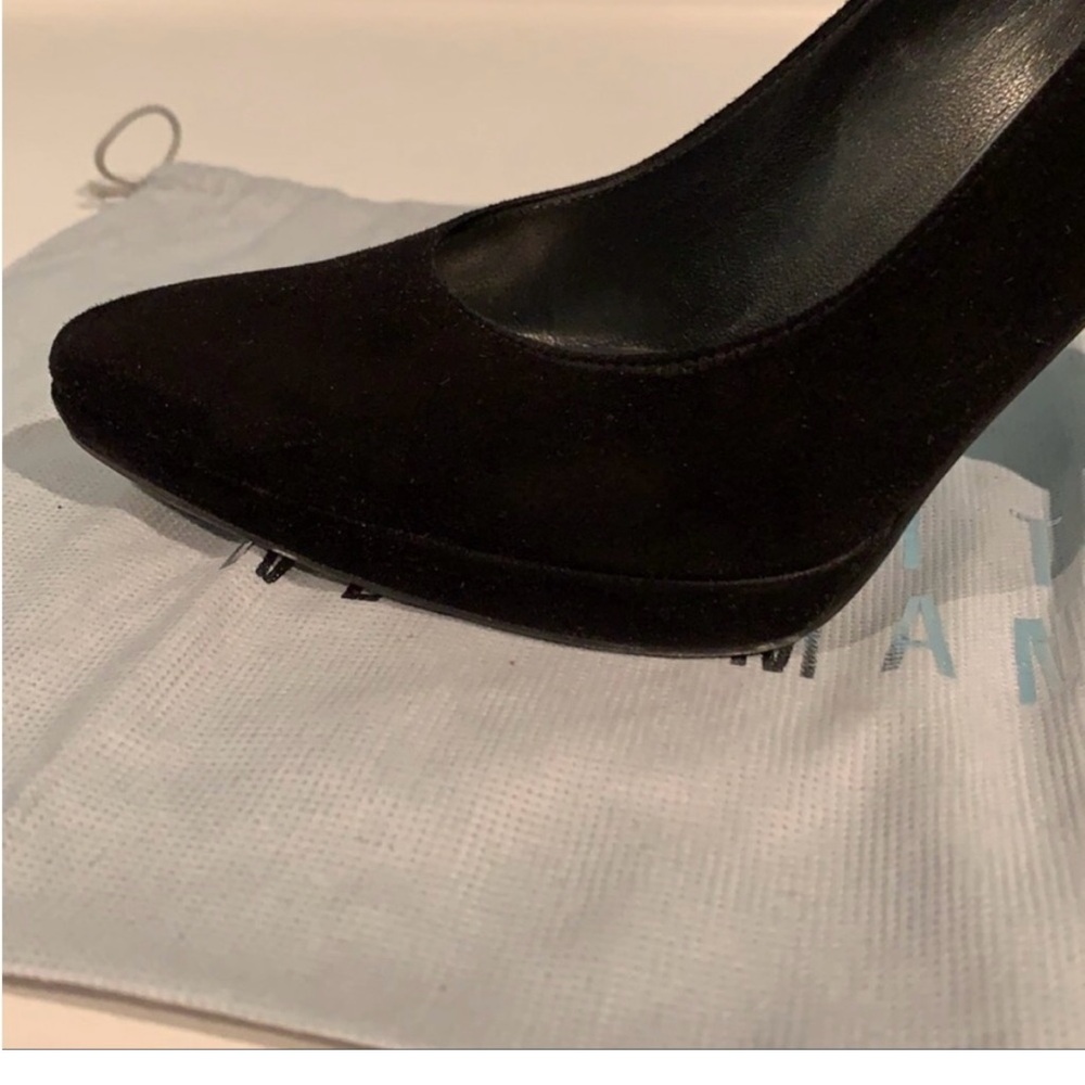 heels - Picture 4 of 5